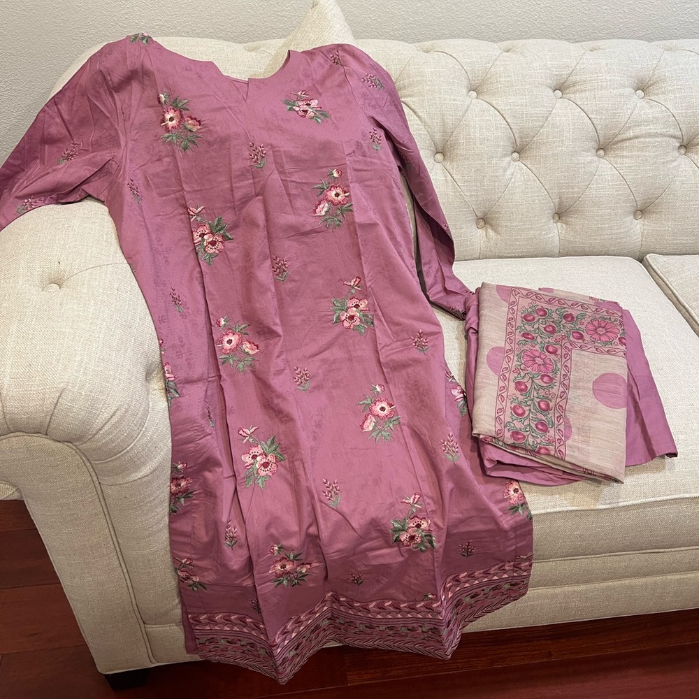 Embroidered Shalwar Kameez with Printed Dupatta M